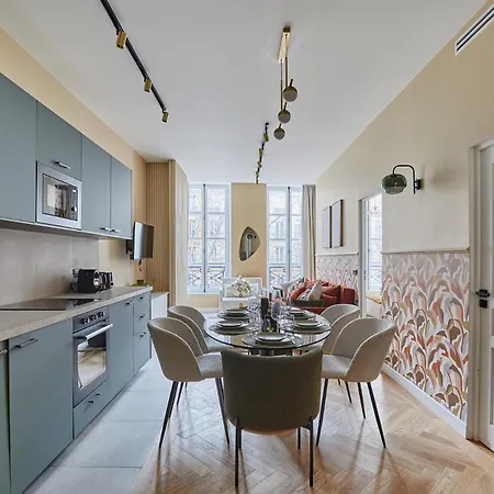 Le Marais By Prestige Apartment